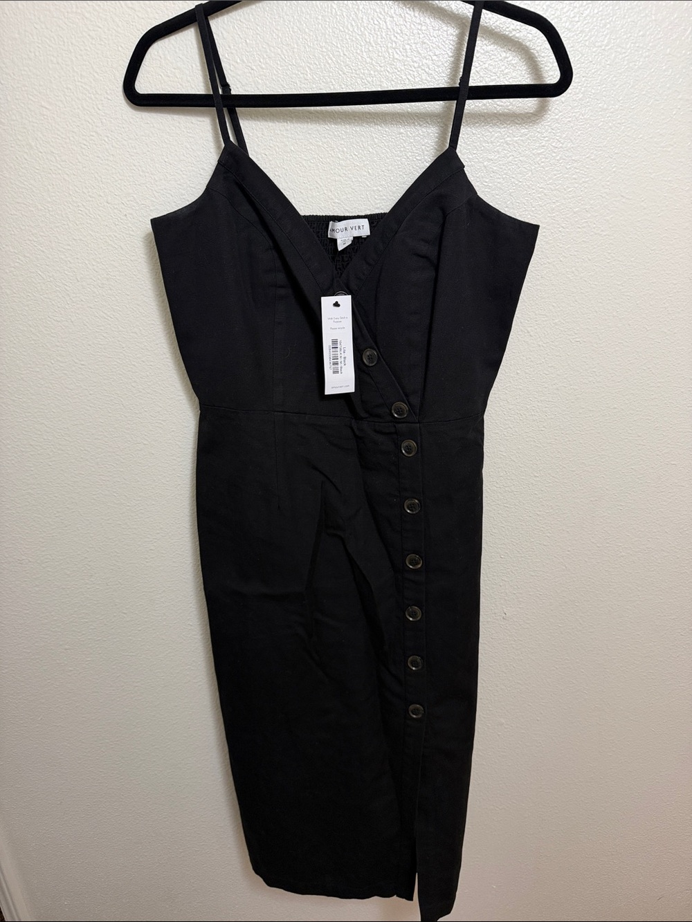 Amour Vert Black Button-Front Spaghetti Strap Midi Dress